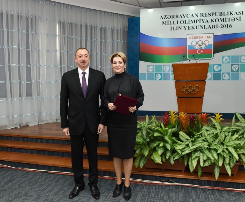 Prezident İlham Əliyev 2016-cı ilin idman yekunlarına həsr olunan mərasimdə iştirak edib (YENİLƏNİB-2) (FOTO)