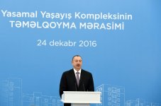 Prezident İlham Əliyev və xanımı Yasamal Yaşayış Kompleksində ilk 9 mərtəbəli binanın və məktəb binasının təməlqoyma mərasimində iştirak ediblər (YENİLƏNİB-2) (FOTO)