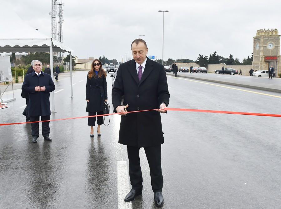 Prezident İlham Əliyev və xanımı Qala-Pirallahı yolunun ikinci hissəsinin açılışında iştirak ediblər (YENİLƏNİB)  (FOTO)