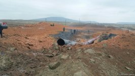 Bakıda qaz kəmərindəki yanğın söndürüldü (YENİLƏNİB-2)  (FOTO)