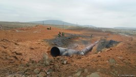 Bakıda qaz kəmərindəki yanğın söndürüldü (YENİLƏNİB-2)  (FOTO)