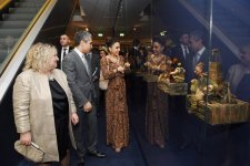 Leyla Əliyeva Heydər Əliyev Mərkəzində "Kukla incəsənətdə" sərgisi ilə tanış olub (FOTO)