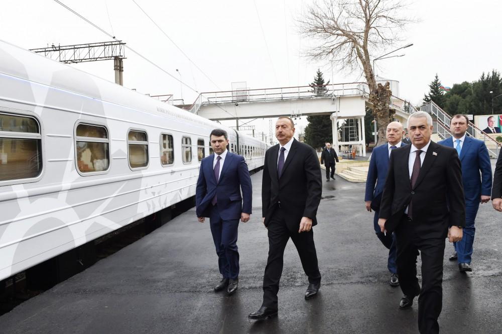 Prezident İlham Əliyev 1 saylı "ASAN kommunal" Mərkəzinin açılışında iştirak edib (FOTO) (YENİLƏNİB-2)