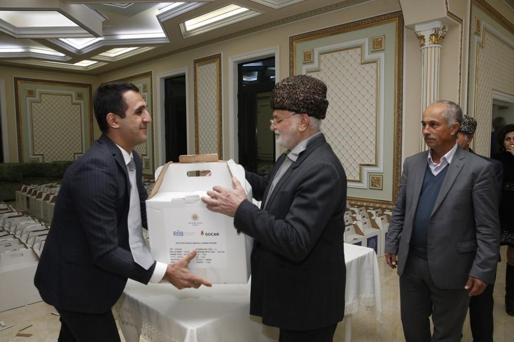 Heydər Əliyev Fondunun təşəbbüsü ilə 165 mindən çox aztəminatlı ailəyə bayram sovqatları verilib (FOTO)