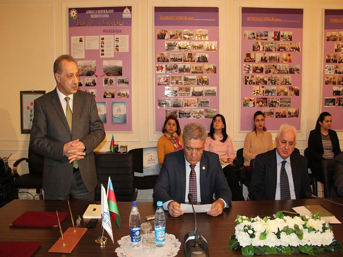 Bilik Fondu ilə nazirlik arasında memorandum imzalanıb (FOTO)