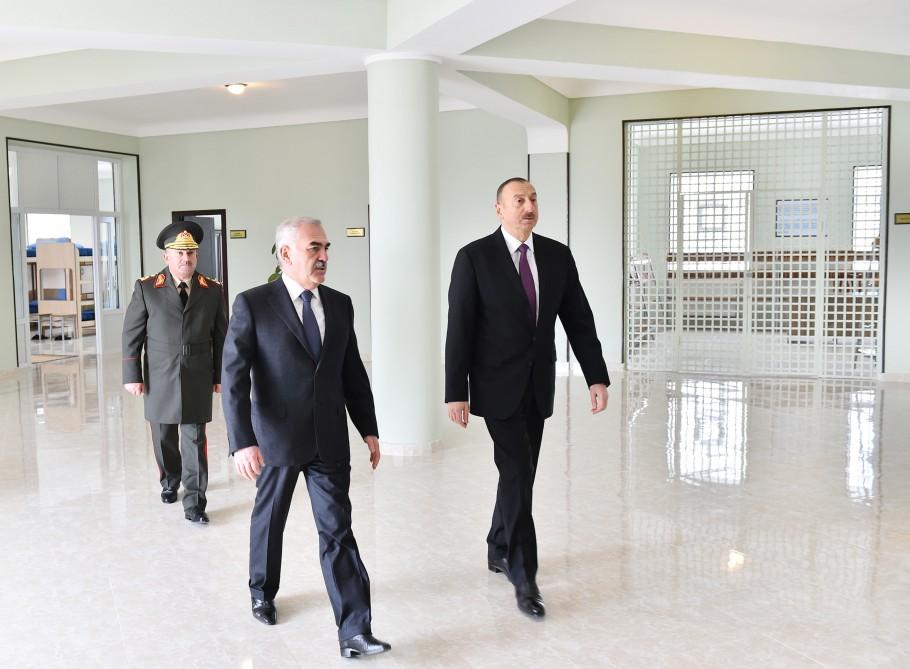 Əlahiddə Ümumqoşun Ordusunun “N” saylı hərbi hissəsindəki əsgər yataqxanasının və Əsgəri-Məişət Kompleksinin açılışı olub  (FOTO)(YENİLƏNİB)