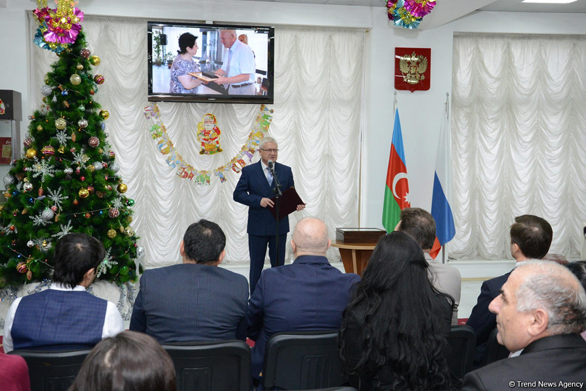 Trend-in Rus xəbərlər xidmətinin rəhbəri Rusiya səfirliyi tərəfindən diplomla təltif olunub (FOTO)