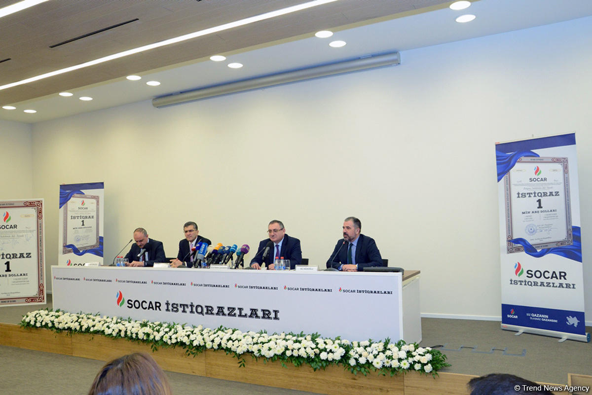 SOCAR istiqrazlarının sahiblərinə 1,25 milyon manat dividendlər ödənilib (FOTO)