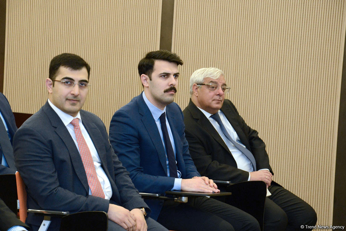 SOCAR istiqrazlarının sahiblərinə 1,25 milyon manat dividendlər ödənilib (FOTO)