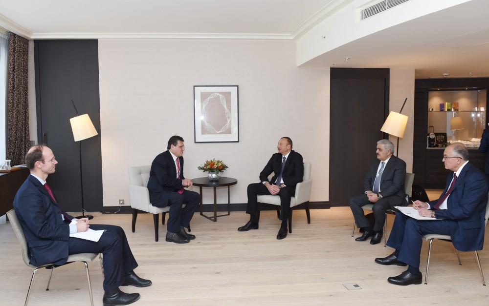Prezident İlham Əliyev Avropa Komissiyasının enerji birliyi üzrə vitse-prezidenti ilə görüşüb (FOTO) (YENİLƏNİB)