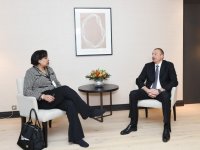 Prezident İlham Əliyev “Microsoft” şirkətinin korporativ vitse-prezidenti ilə görüşüb (FOTO) (YENİLƏNİB)
