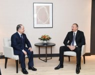 Azərbaycan Prezidenti Davosda İraq Kürdüstan Regional hökumətinin başçısı ilə görüşüb (FOTO) (YENİLƏNİB)