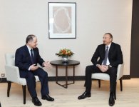 Azərbaycan Prezidenti Davosda İraq Kürdüstan Regional hökumətinin başçısı ilə görüşüb (FOTO) (YENİLƏNİB)