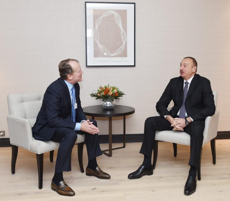 Prezident İlham Əliyev CISCO şirkətinin icraçı sədri ilə görüşüb (FOTO) (YENİLƏNİB)