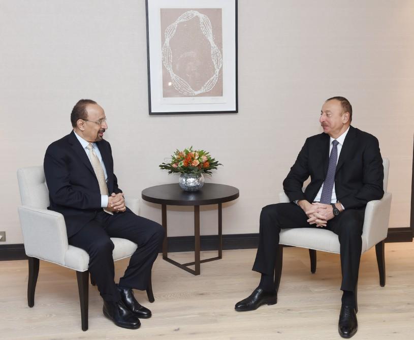 Prezident İlham Əliyev Səudiyyə Ərəbistanının energetika, sənaye və təbii sərvətlər naziri ilə görüşüb (FOTO) (YENİLƏNİB)