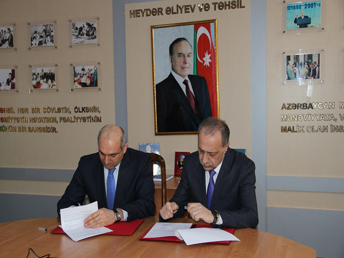 Bilik Fondu Pedaqoji Kolleclə memorandum imzalayıb  (FOTO)