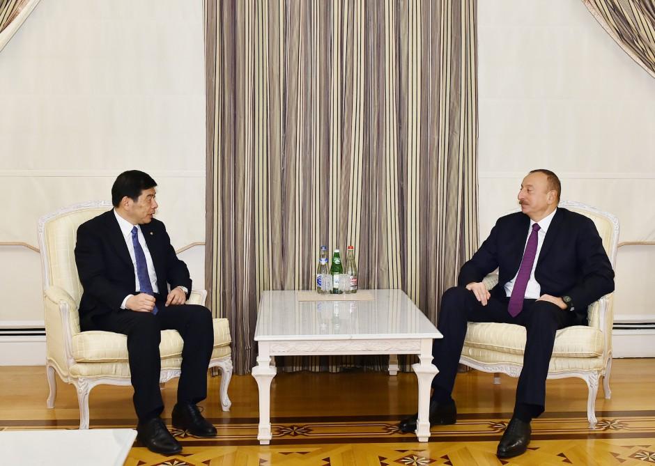 Prezident İlham Əliyev: Azərbaycan iqtisadiyyatında aparılan genişmiqyaslı islahatlar artıq çox yaxşı nəticələr verməkdədir (YENİLƏNİB)