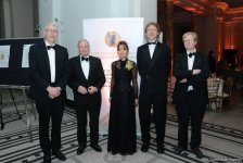Londonda Viktoriya və Albert Muzeyində Azərbaycanı və Qafqazı öyrənən Britaniya Fondunun təntənəli təqdimatı keçirilib (FOTO)