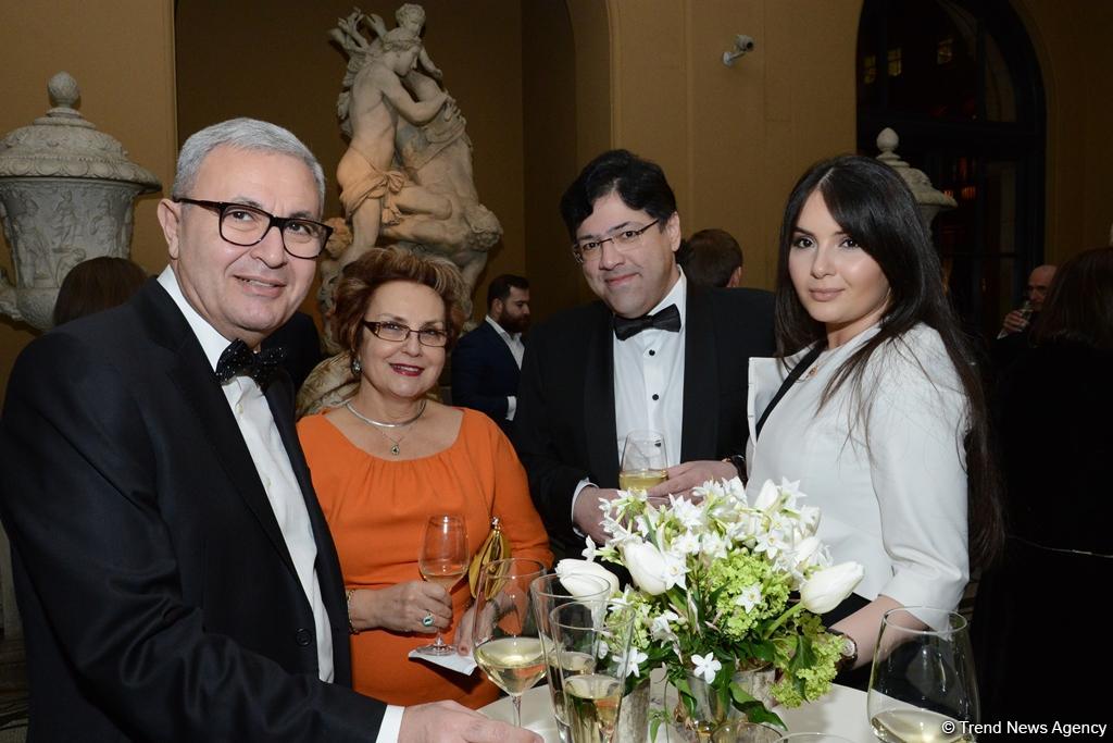 Londonda Viktoriya və Albert Muzeyində Azərbaycanı və Qafqazı öyrənən Britaniya Fondunun təntənəli təqdimatı keçirilib (FOTO)