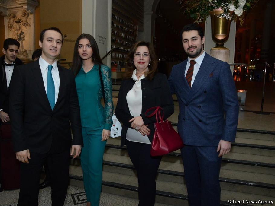 Londonda Viktoriya və Albert Muzeyində Azərbaycanı və Qafqazı öyrənən Britaniya Fondunun təntənəli təqdimatı keçirilib (FOTO)
