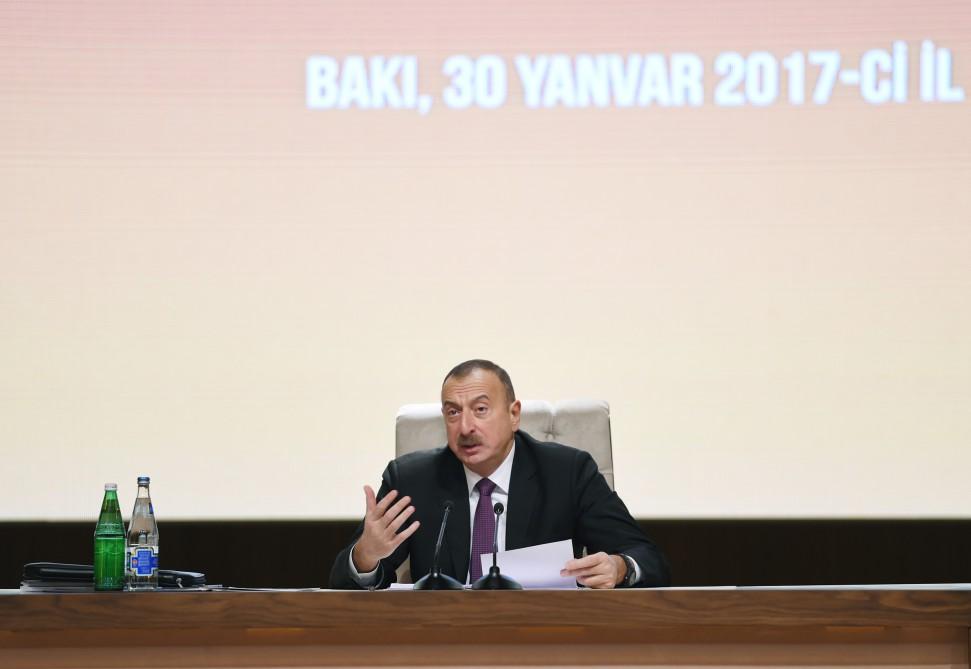 İlham Əliyev: Azərbaycan Xəzəryanı qonşu ölkələri də müasir gəmilərlə təmin edə bilər