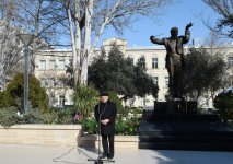 Prezident İlham Əliyev: Bizim gücümüzün mənbəyi milli tariximizdir, keçmişimizdir, mədəniyyətimizdir (YENİLƏNİB-2) (FOTO)
