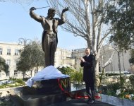 Prezident İlham Əliyev: Bizim gücümüzün mənbəyi milli tariximizdir, keçmişimizdir, mədəniyyətimizdir (YENİLƏNİB-2) (FOTO)