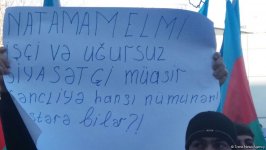 Gənclər Müsavat Partiyasının qızışdırıcı siyasətinə etiraz etdi (FOTO) (YENİLƏNİB)