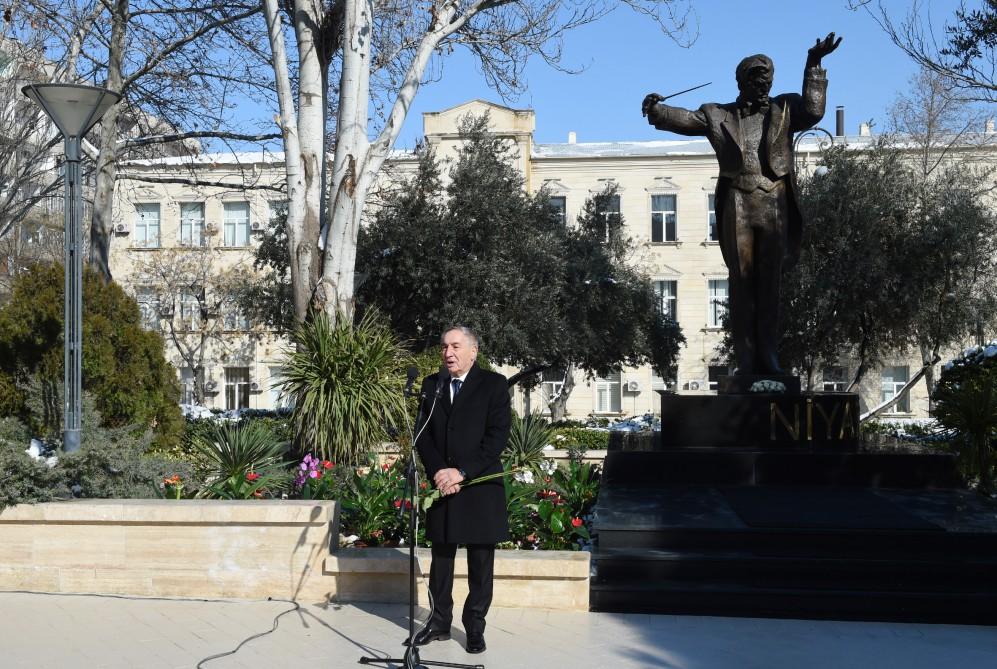 Prezident İlham Əliyev: Bizim gücümüzün mənbəyi milli tariximizdir, keçmişimizdir, mədəniyyətimizdir (YENİLƏNİB-2) (FOTO)