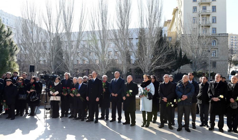 Prezident İlham Əliyev: Bizim gücümüzün mənbəyi milli tariximizdir, keçmişimizdir, mədəniyyətimizdir (YENİLƏNİB-2) (FOTO)