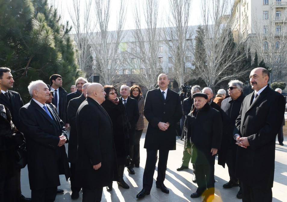 Prezident İlham Əliyev: Bizim gücümüzün mənbəyi milli tariximizdir, keçmişimizdir, mədəniyyətimizdir (YENİLƏNİB-2) (FOTO)