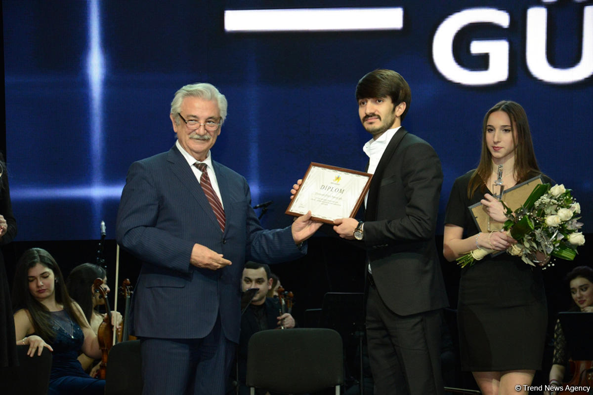 "Gənclər üçün Prezident Mükafatı"nın təqdimat mərasimi keçirilib (FOTO)