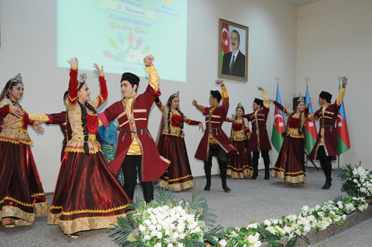 Sabunçuda Gənclər Günü münasibəti ilə tədbir keçirilib (FOTO)