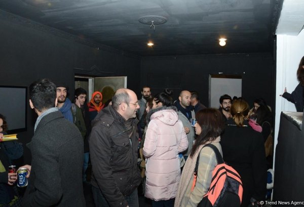 “Disfoniya” qrup sərgisi keçirilib  (FOTO)