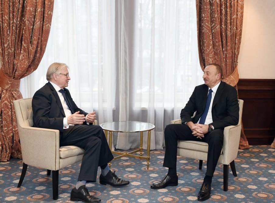 Prezident İlham Əliyev Brüsseldə AŞ PA-nın sabiq prezidenti ilə görüşüb (FOTO)