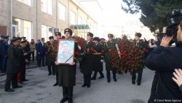 Şəhid Çingiz Qurbanovla vida mərasimi keçirilib (FOTO) (YENİLƏNİB-2)