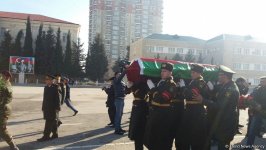 Şəhid Çingiz Qurbanovla vida mərasimi keçirilib (FOTO) (YENİLƏNİB-2)