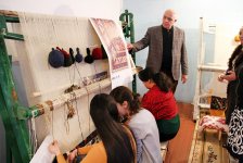Vidadi Muradov: Şəmkir Gəncəbasar bölgəsinin zəngin xalçaçılıq ənənələrinə malikdir (FOTO)