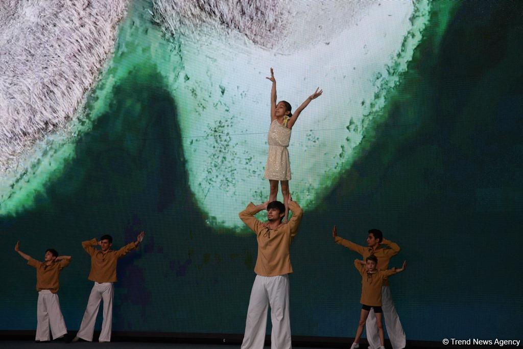 Bakıda batut gimnastikası və tamblinq üzrə Dünya Kubokunun açılış mərasiminin əsas məşqləri keçirilib (FOTOREPORTAJ)