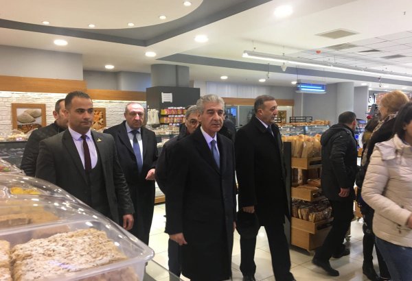 Əli Əhmədov: Ərzaq mallarının qiymətlərində narahatlıq doğuracaq artım müşahidə olunmur (FOTO)