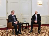 İlham Əliyev Münxendə “Kaspersky Lab” şirkətinin sahibi və baş icraçı direktoru ilə görüşüb (FOTO)