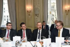 İlham Əliyev: Hədəfimiz bəzi tərəfdaş ölkələrdə süni gecikmələr olmadığı təqdirdə, "Cənub Qaz Dəhlizi" layihəsini 2020-ci ilədək tamamlamaqdır (FOTO) (YENİLƏNİB)