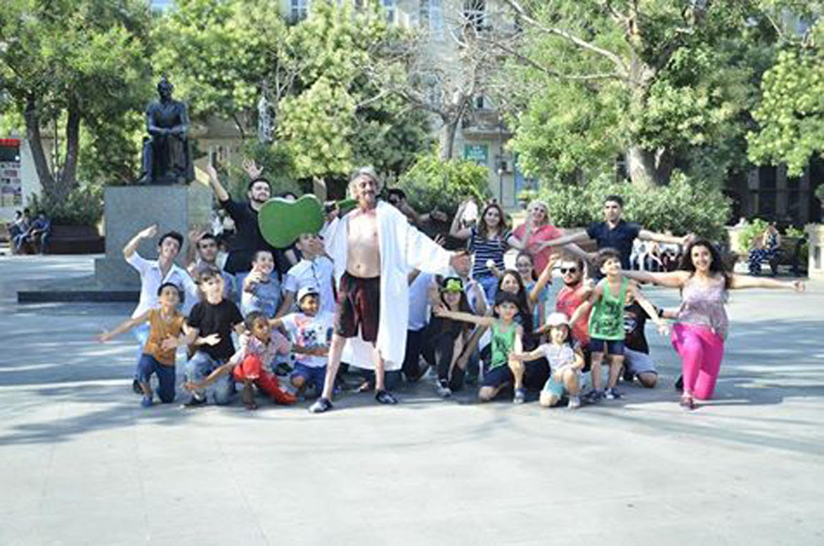 Namiq Ağayevın "OL" filminin çəkilişini başa çatıb (FOTO)