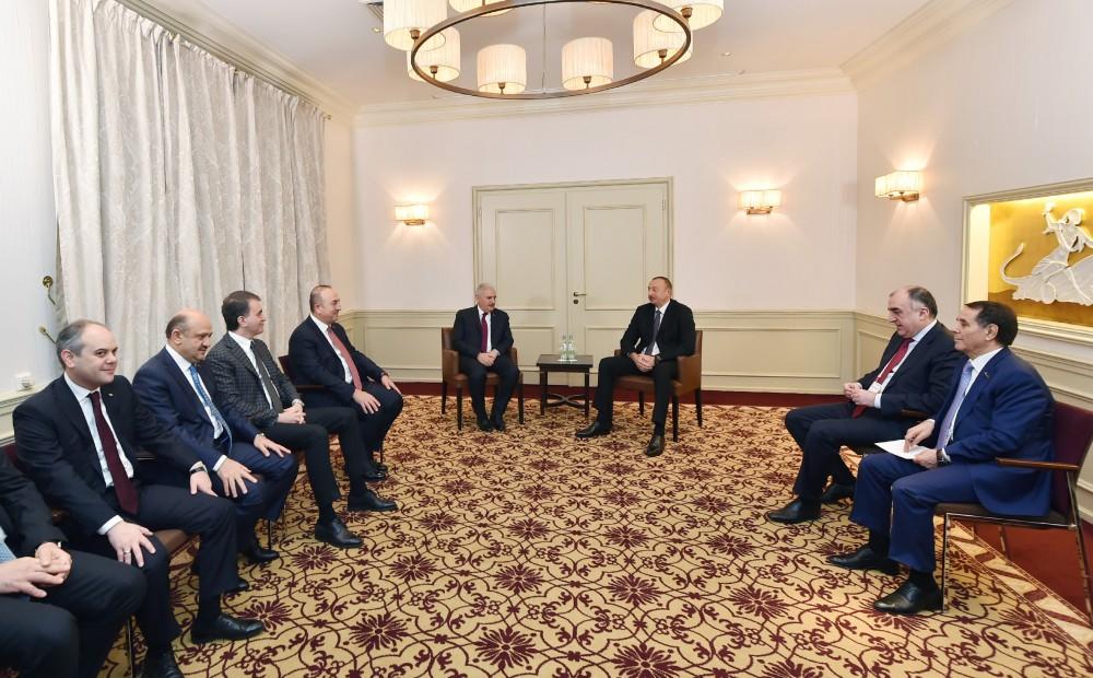 Prezident İlham Əliyevin Münhendə Türkiyənin Baş naziri ilə görüşü olub (YENİLƏNİB)  (FOTO)