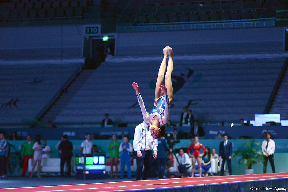Bakıda kişilər və qadınlar arasında batut gimnastikası və tamblinq üzrə FIG Dünya kubokunun təsnifat yarışları (FOTOREPORTAJ)