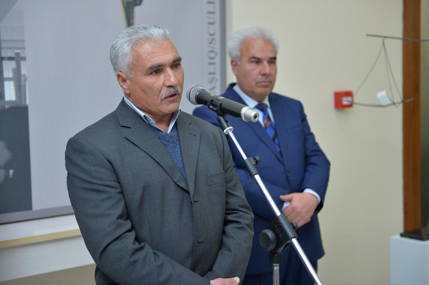 Aprel şəhidi olan heykəltəraşın sərgisinin açılışı olub (FOTO)