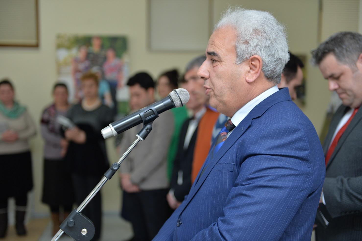 Aprel şəhidi olan heykəltəraşın sərgisinin açılışı olub (FOTO)
