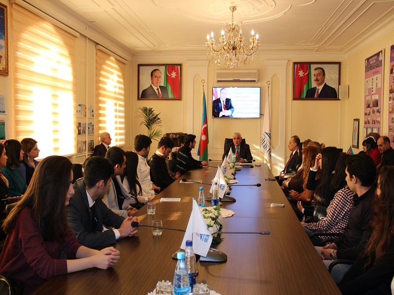 Bilik Fondunda Kamal Abdullanın dil dərsi keçirilib (FOTO)