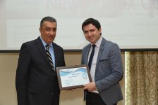 Bakıda turizmin inkişaf etdirilməsi məsələləri müzakirə olunub  (FOTO)