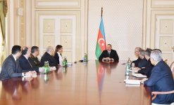 Prezident İlham Əliyev: Mehriban Əliyeva uzun illərdir ki, ölkəmizin ictimai-siyasi həyatında, mədəni həyatımızda mühüm və fəal rol oynayır (YENİLƏNİB-3) (FOTO)